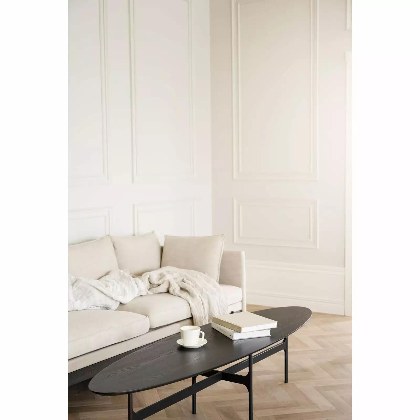 Rowico AB COLTON Sohvapöytä Ovaali 180 Cm - Image 7