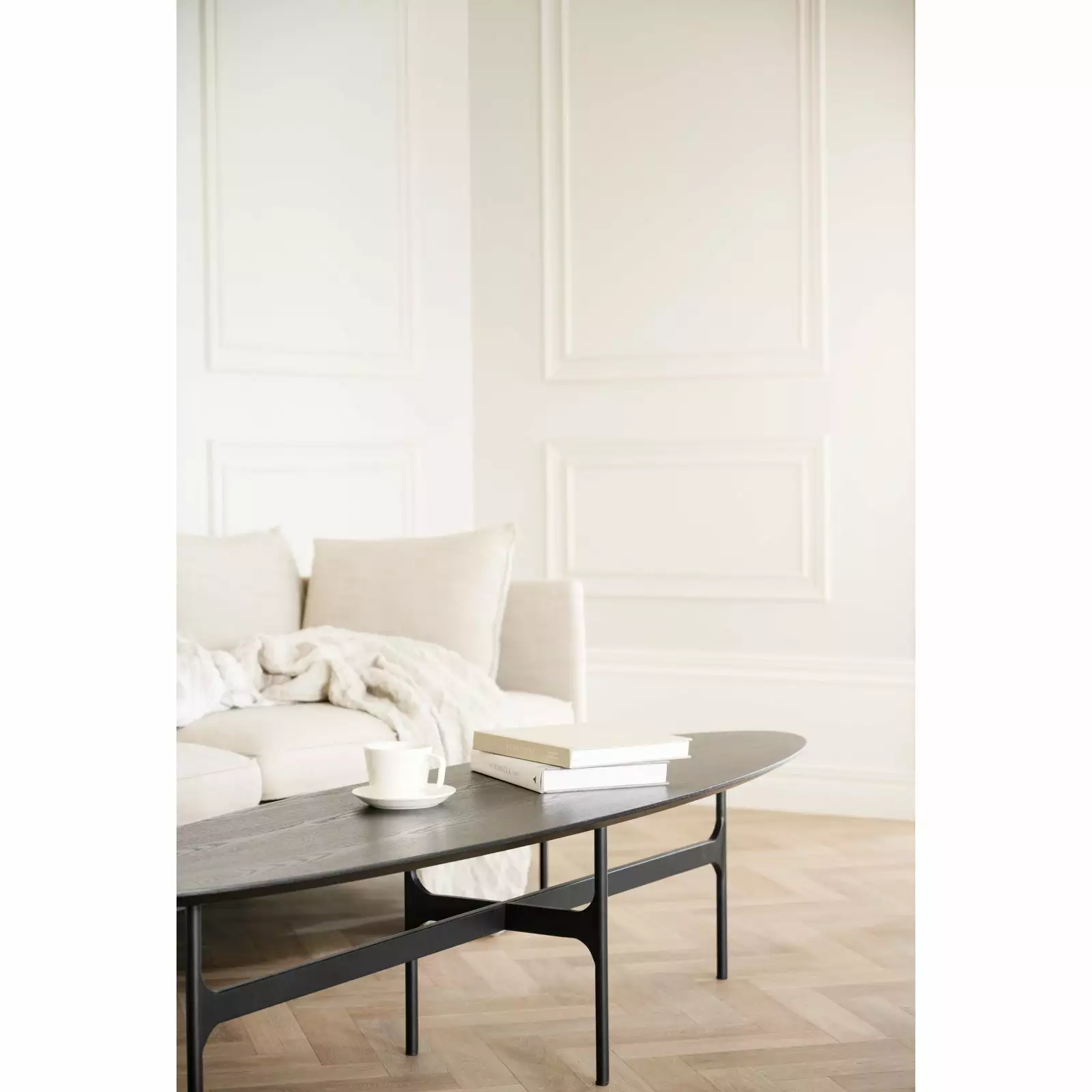 Rowico AB COLTON Sohvapöytä Ovaali 180 Cm - Image 8