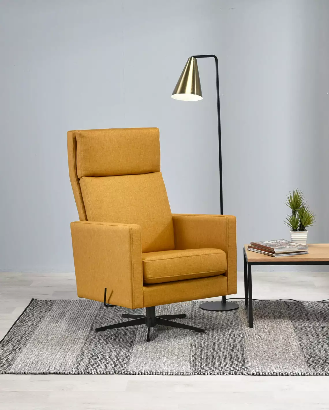 Finsoffat Oy PUULA Nojatuoli Korkealla Selkänojalla - Image 5