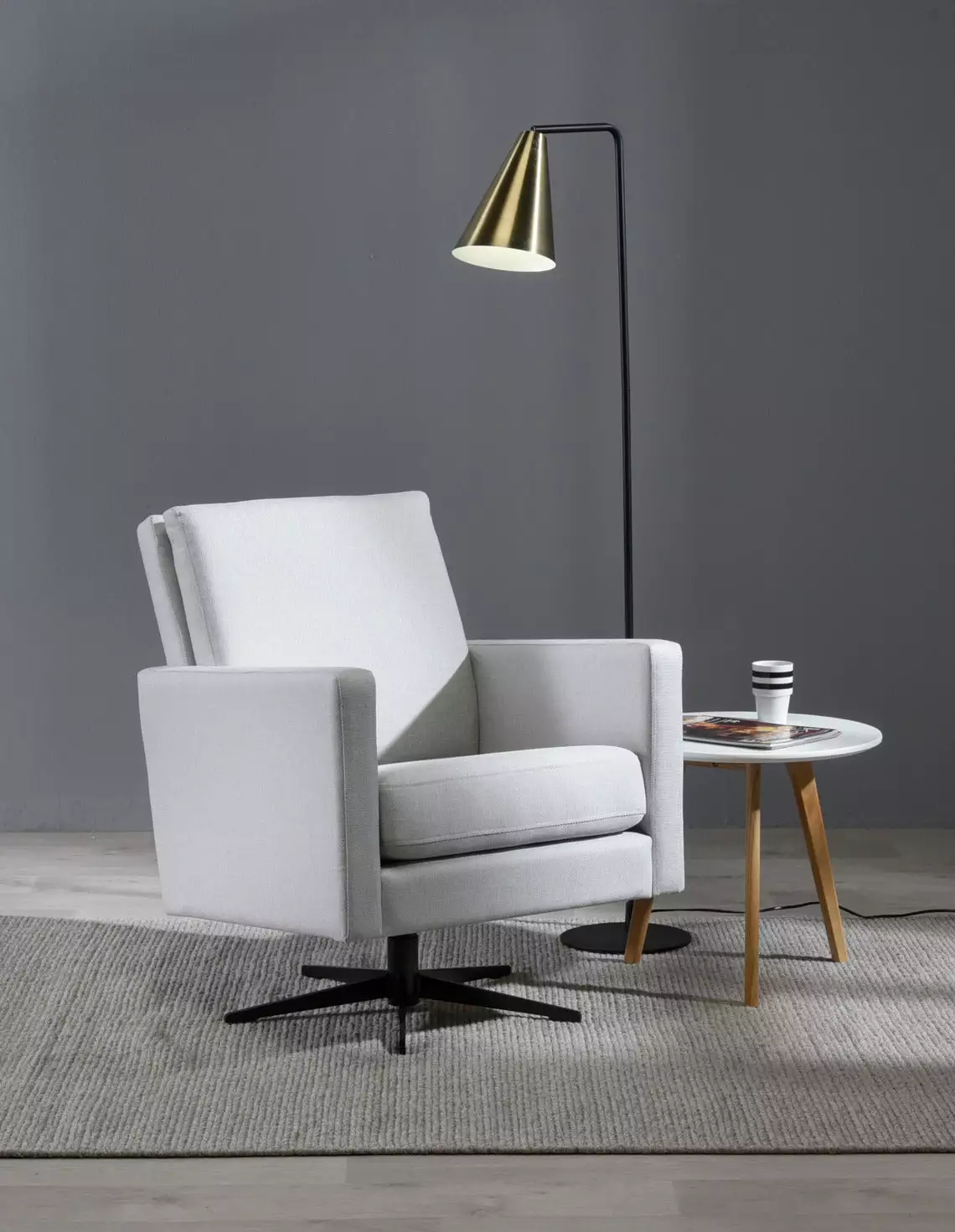 Finsoffat Oy PUULA Nojatuoli Matalalla Selkänojalla - Image 5